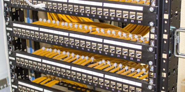 Infraestructura Común Telecomunicaciones Massalcoreig · Infraestructura común de Telecomunicación Procesamiento remoto de datos